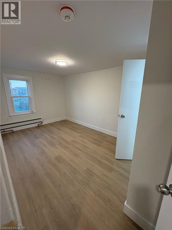 803 King St in Port Colborne, ON - Building Photo - Building Photo