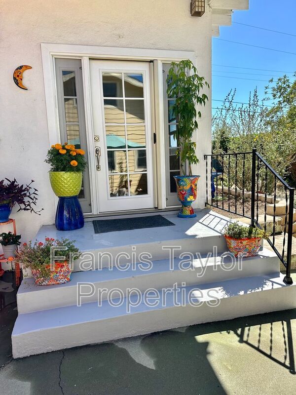 property at 441 E 7th Ave