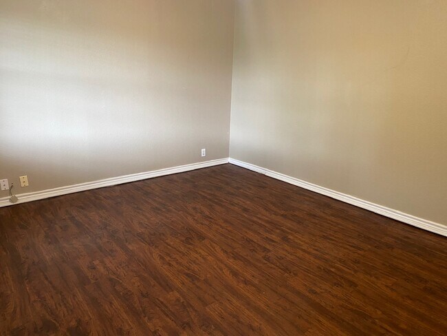 404 N Lindsey St in New Boston, TX - Building Photo - Building Photo