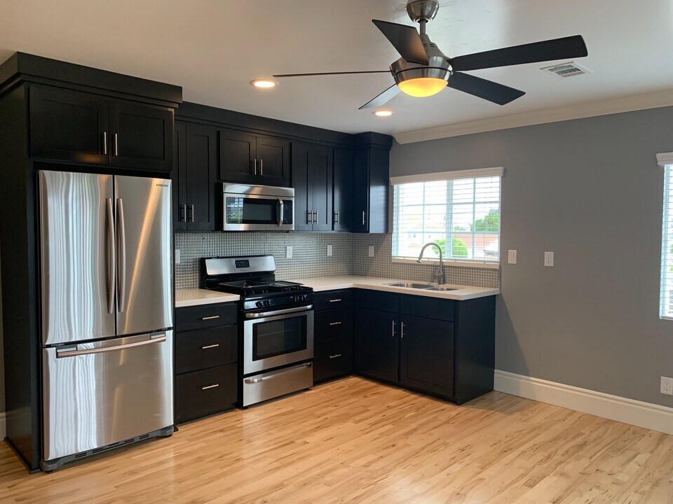 7152 Fulton St in San Diego, CA - Building Photo