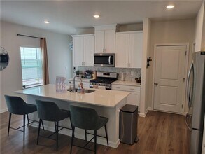 3974 Holland Grv Rd in Lawrenceville, GA - Building Photo - Building Photo