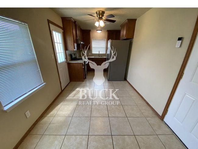 424 NW 121st St in Oklahoma City, OK - Building Photo - Building Photo