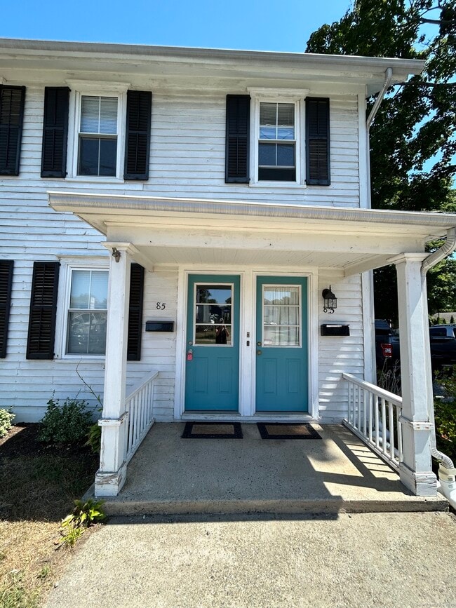 85 High St in Milford, CT - Building Photo - Building Photo