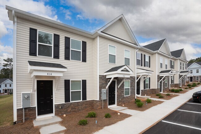 Ponder Place Townhomes in Greenwood, SC - Building Photo - Building Photo