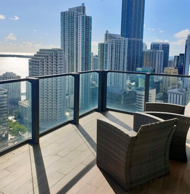 property at 68 SE 6th St