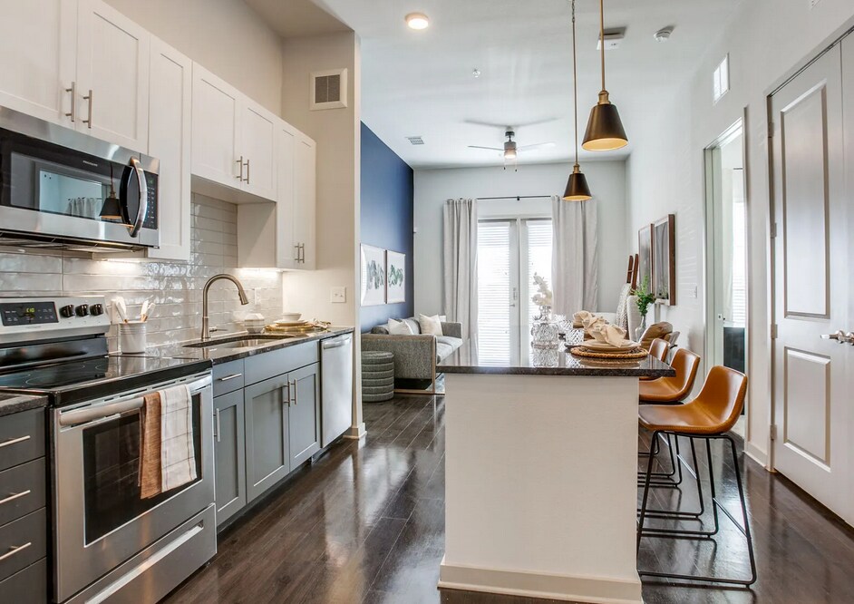 8801 Carolina Wren Wy in Frisco, TX - Building Photo