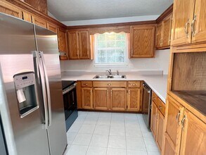 5721 Bronco Pl in Milton, FL - Foto de edificio - Building Photo