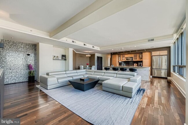 675 President St in Baltimore, MD - Building Photo - Building Photo