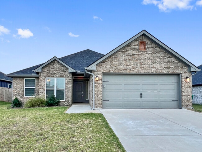 property at 2812 Orchid Dr
