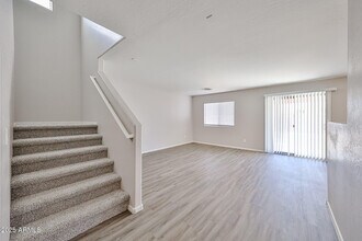 8605 W Jocelyn Terrace in Tolleson, AZ - Building Photo - Building Photo