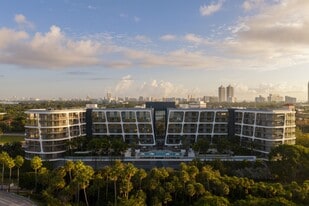 Avara in Miami Beach, FL - Building Photo