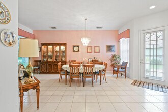 715 SW St Vincent Cove in Port St. Lucie, FL - Building Photo - Building Photo