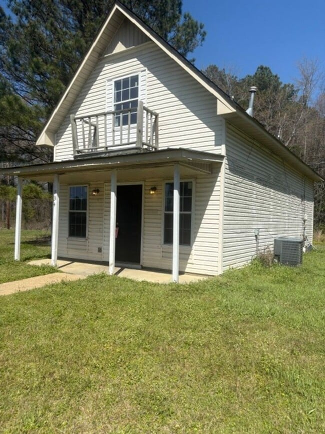 134 Money St in Tupelo, MS - Building Photo - Building Photo