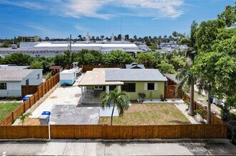 2730 NE 16th Ave in Pompano Beach, FL - Building Photo - Building Photo