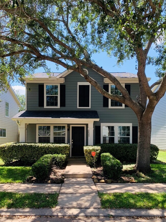 property at 3923 Carriage Park Row