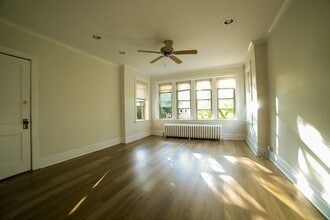 3733 N Christiana Ave, Unit 2 in Chicago, IL - Building Photo - Building Photo