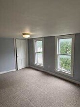 304 10th Ave S in South St. Paul, MN - Building Photo - Building Photo