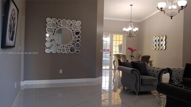 15752 SW 99th Terrace in Miami, FL - Building Photo - Building Photo