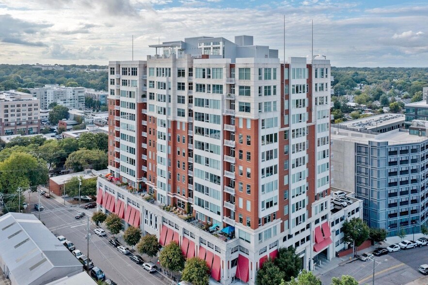 400 W North St, Unit 720 in Raleigh, NC - Building Photo