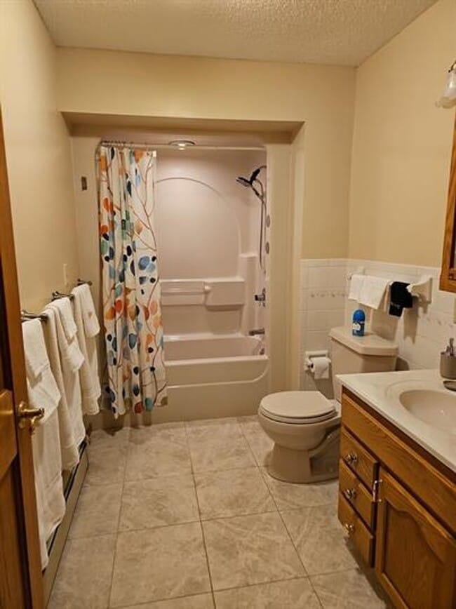 1262 M-35 in Bark River, MI - Building Photo - Building Photo