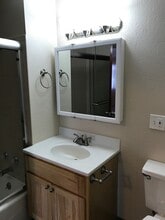 02943 in Oakland, CA - Building Photo - Interior Photo