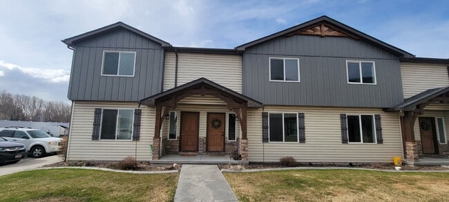 property at 550 Sunflower Rd