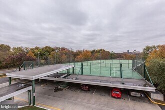 301 N Beauregard St in Alexandria, VA - Building Photo - Building Photo