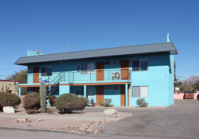 Fairmount East Apartments in Tucson, AZ - Foto de edificio - Building Photo