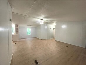 19 Dawson Forest Rd W in Dawsonville, GA - Building Photo - Building Photo