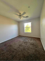 4 Hampstead Heath Ct in Las Vegas, NV - Building Photo - Building Photo