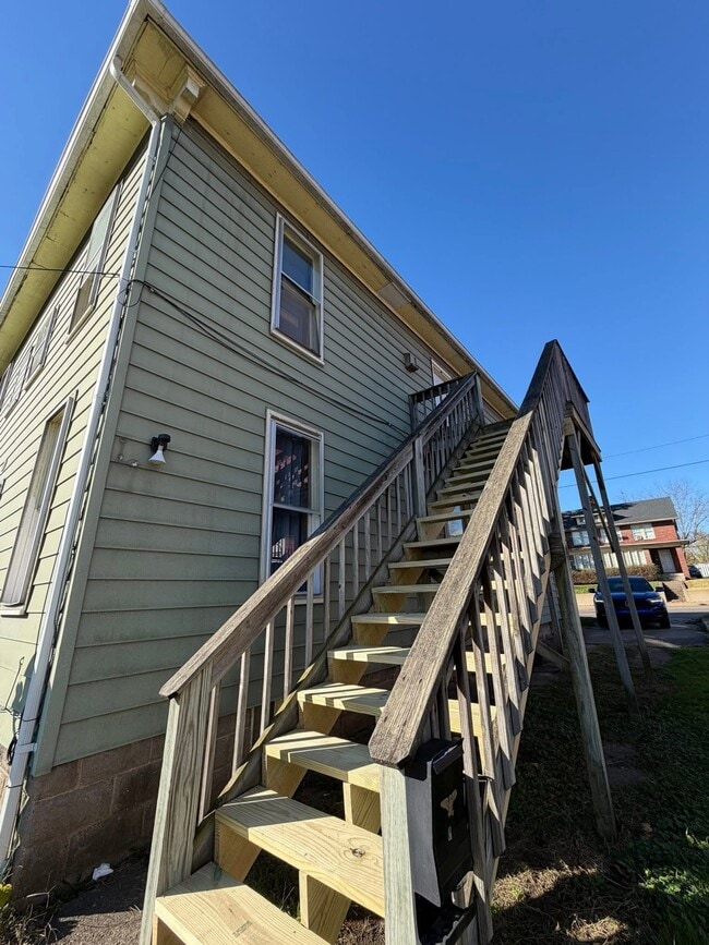 property at 1634 Maple Ave