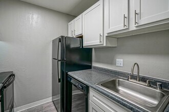 Sungate in Albuquerque, NM - Building Photo - Building Photo