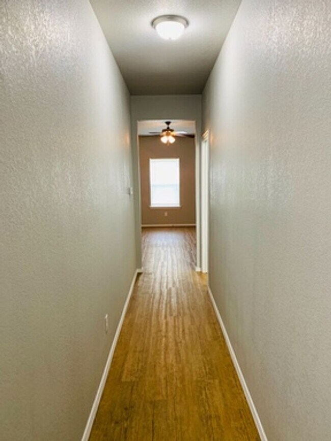 2108 Ingalls Ln in Alma, AR - Building Photo - Building Photo