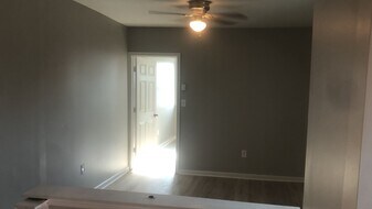 346 S Payson St in Baltimore, MD - Building Photo