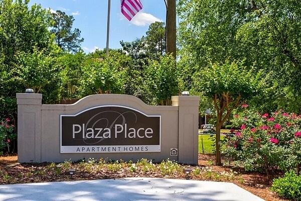 Plaza Place Apartments in North Augusta, SC - Foto de edificio