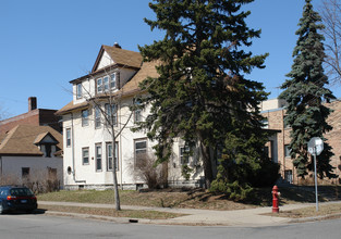 2644 Fremont Ave S in Minneapolis, MN - Foto de edificio - Building Photo