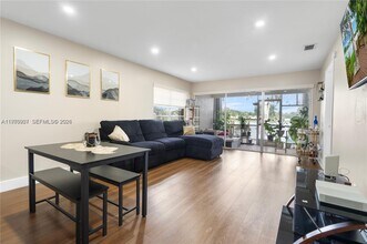 796 Banks Rd in Coconut Creek, FL - Building Photo - Building Photo