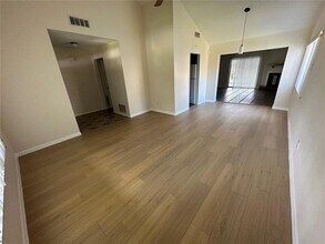 852 Woodside Rd in Maitland, FL - Building Photo - Building Photo