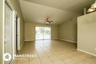 1906 NE 22nd Ave in Cape Coral, FL - Building Photo - Building Photo