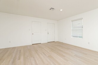 8027 Nube Medina in San Antonio, TX - Building Photo - Building Photo