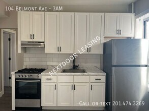 104 Belmont Ave in Jersey City, NJ - Building Photo - Building Photo