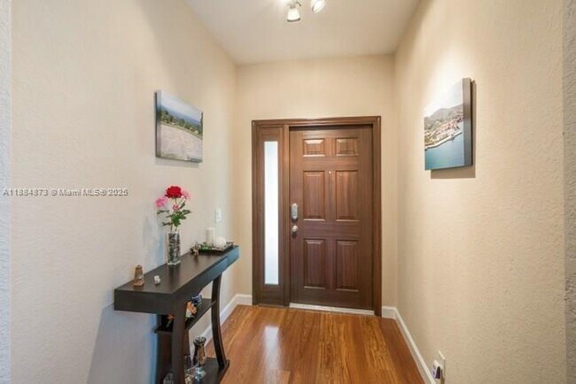 590 Conservation Dr in Weston, FL - Building Photo - Building Photo
