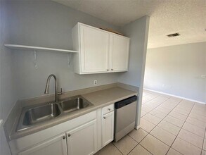 605 Hennessee St in Lakeland, FL - Building Photo - Building Photo