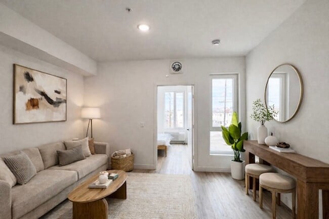 Casa De Milagro in Van Nuys, CA - Building Photo - Building Photo