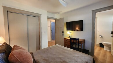 1704 S Forest Dr in Knoxville, TN - Building Photo - Building Photo