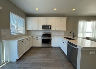 7618 Red River Way in Colorado Springs, CO - Foto de edificio - Building Photo