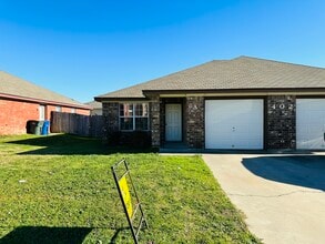 402 Primrose Dr, Unit A in Copperas Cove, TX - Building Photo - Building Photo