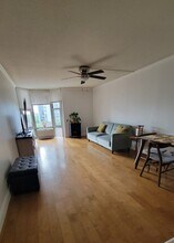 1340 N Dearborn St in Chicago, IL - Building Photo - Building Photo