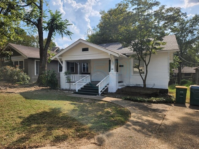 308 Charles St