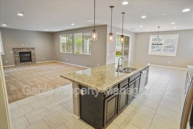 29061 Sterling Ln in Santa Clarita, CA - Building Photo - Building Photo